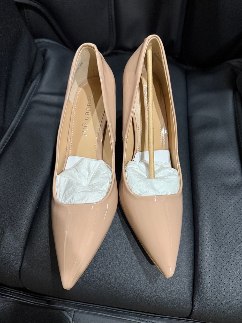 Madden Girl NIB Women's Brynn Nude Patent Pointed-Toe Pumps Size 6.5